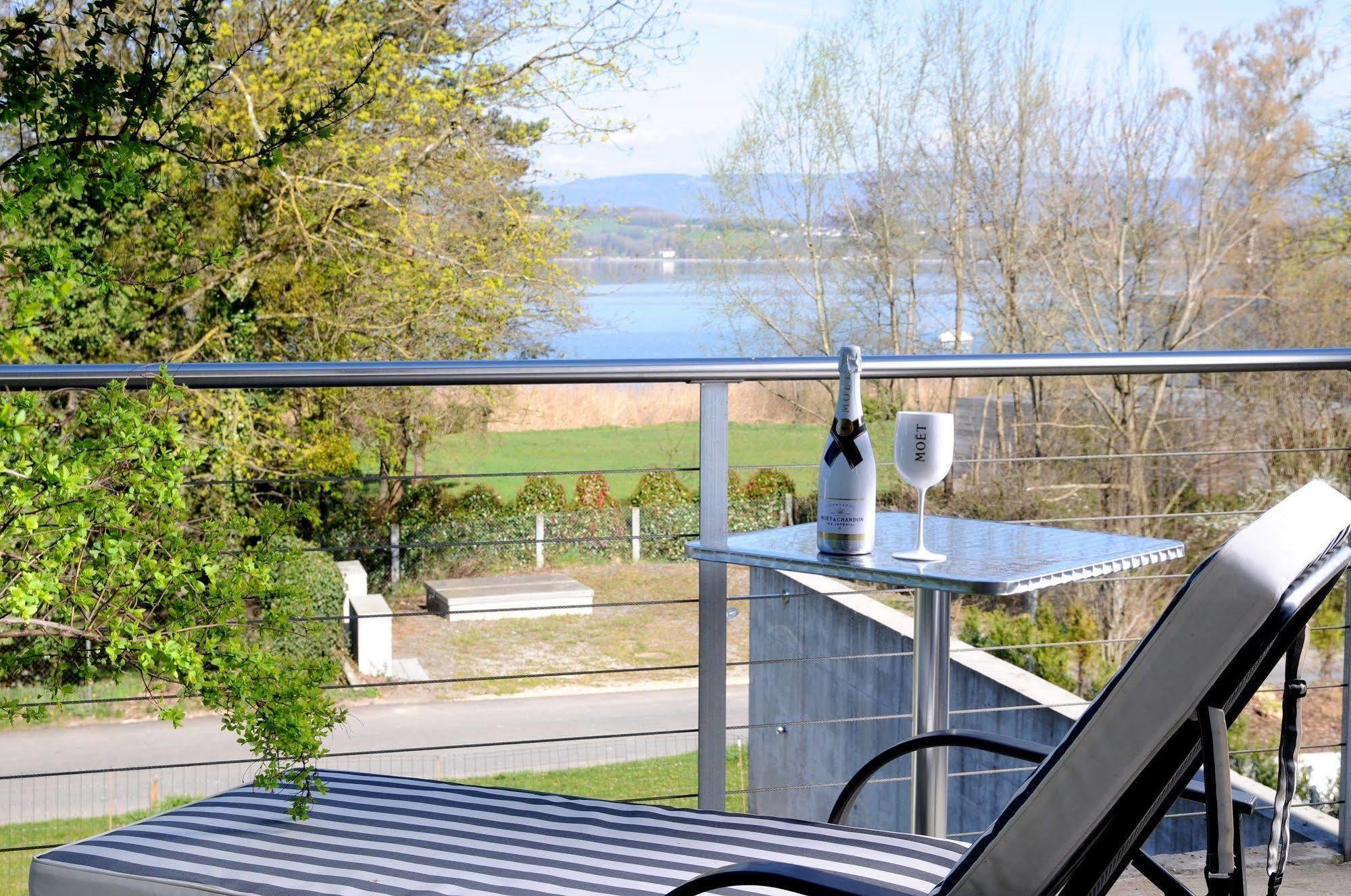 Morat Gaste Zimmer Exteriör bild